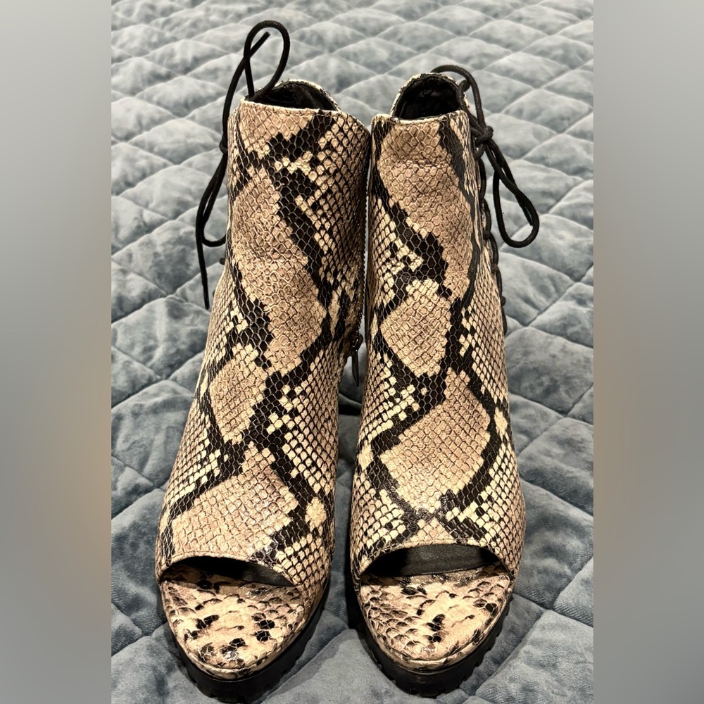 Women’s size 8, All Saints Snakeskin Ankle Peep Toe Boots - Picture 2 of 4